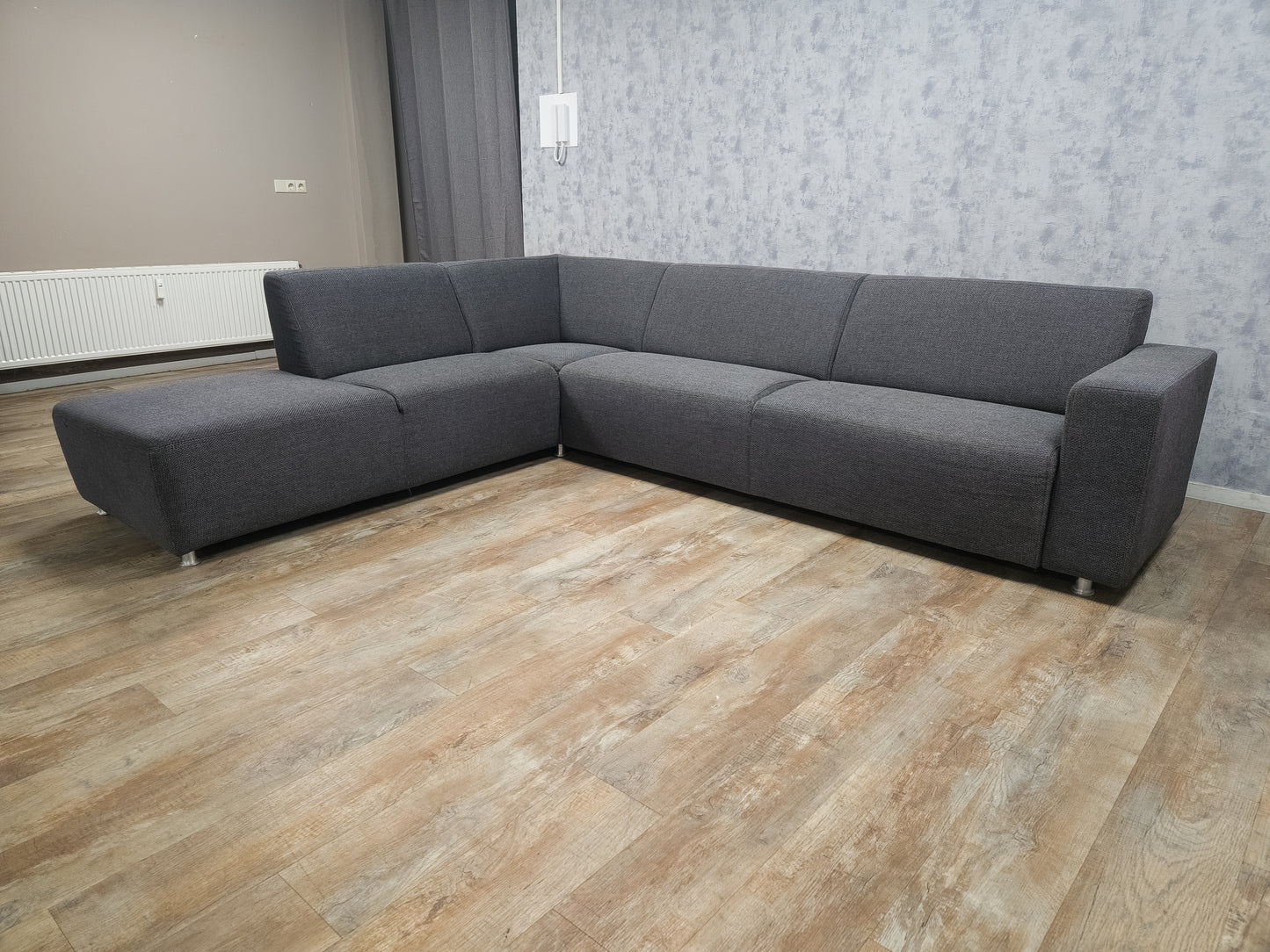 Z.G.A.N Grijs Hoekbank van PRONTO - BanxteL - 2dehandse Bankstellen