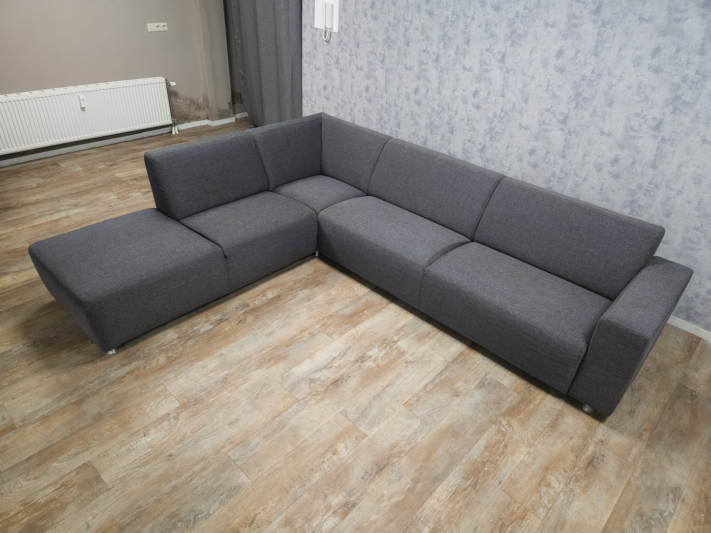 Z.G.A.N Grijs Hoekbank van PRONTO - BanxteL - 2dehandse Bankstellen