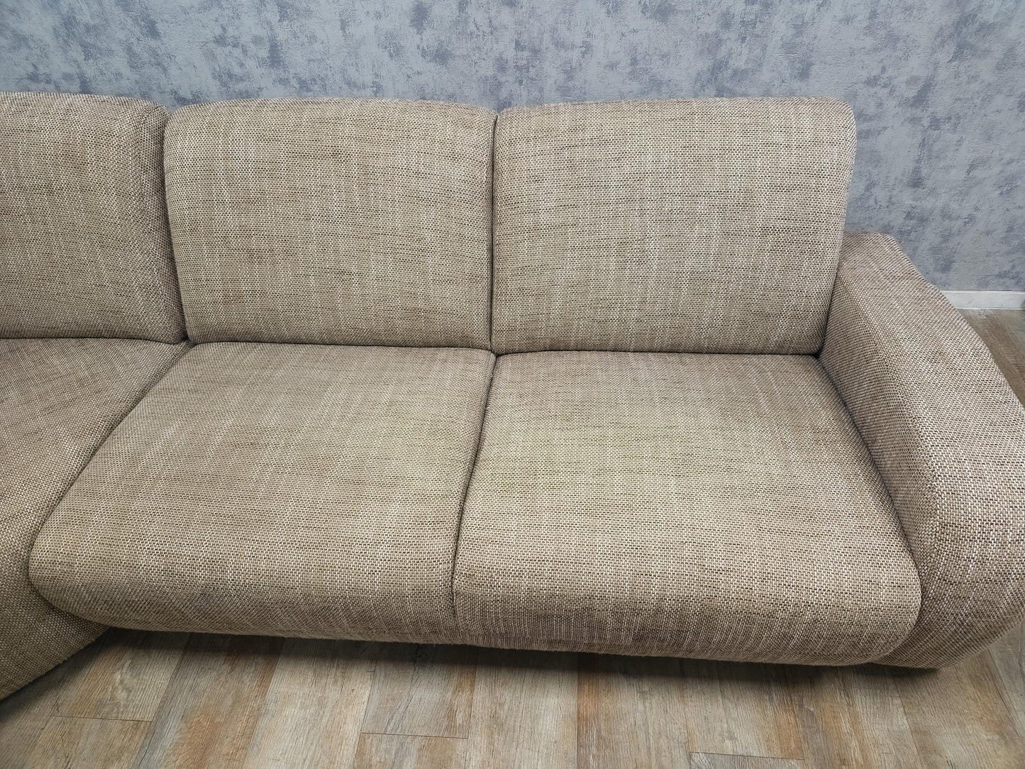 Mooi Groot Beige Hoekbank - BanxteL - 2dehandse Bankstellen