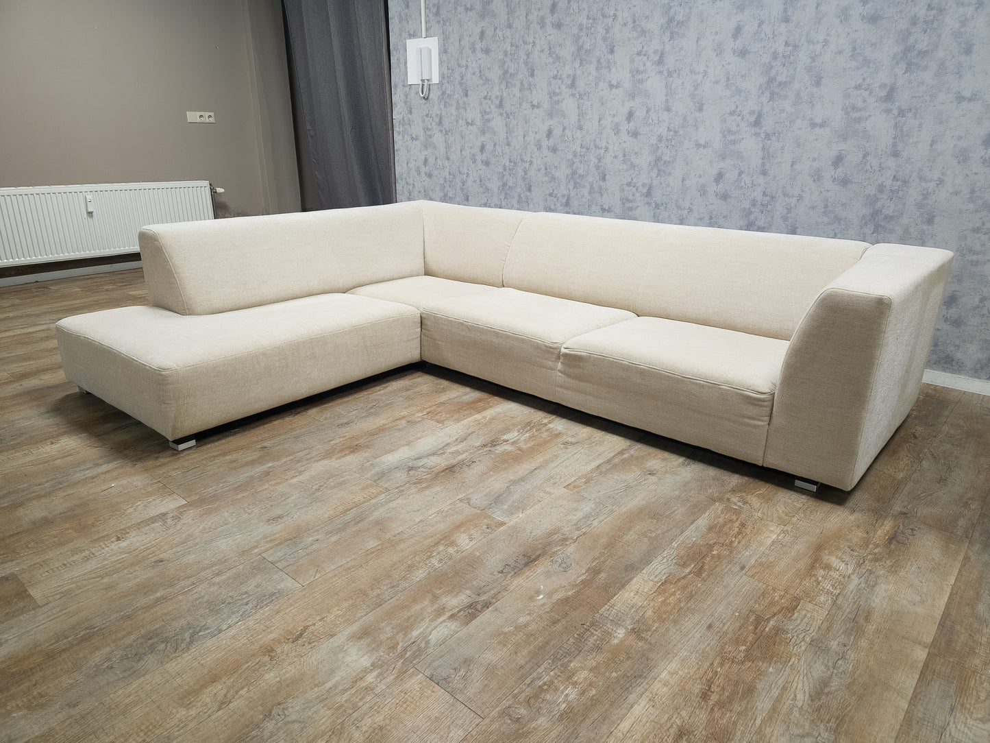 Zeer Mooi Beige Hoekbank