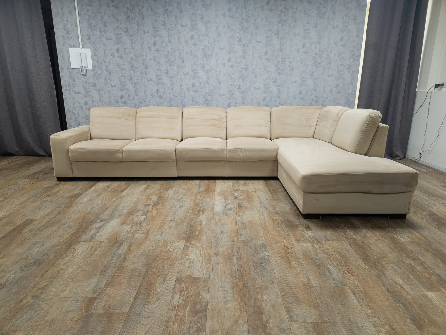 Zeer Mooi Nette Beige Velvet Hoekbank