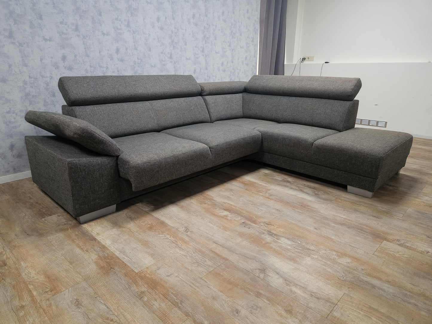 Zeer Mooi Antraciet Hoekbank - BanxteL - 2dehandse Bankstellen