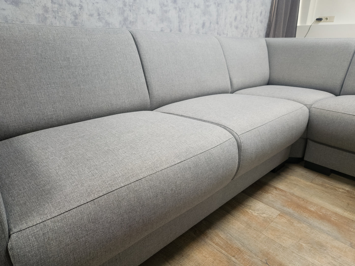 Z.G.A.N Grijs Hoekbank van HACO WONEN - BanxteL - 2dehandse Bankstellen
