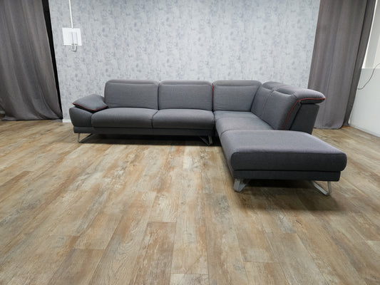 Mooi Antraciet Hoekbank van XOOON - BanxteL - 2dehandse Bankstellen