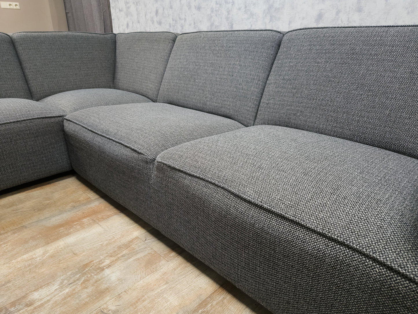 Mooi Antraciet Hoekbank - BanxteL - 2dehandse Bankstellen