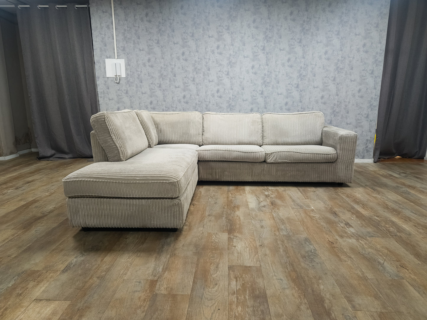 Z.G.A.N Beige Ribstof Hoekbank - BanxteL - 2dehandse Bankstellen