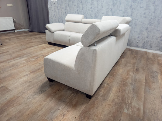 Zeer Mooi Witte Bank Van GOOSSENS - BanxteL - 2dehandse Bankstellen