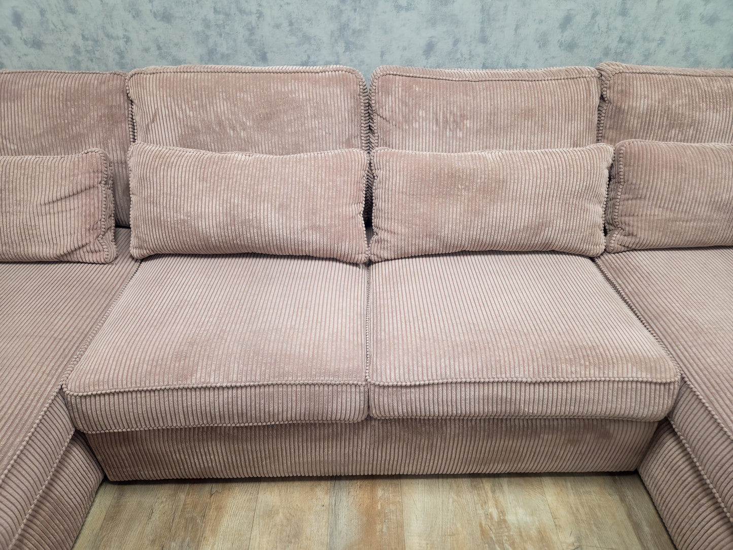 Z.G.A.N Roze Ribstof U Bankstel