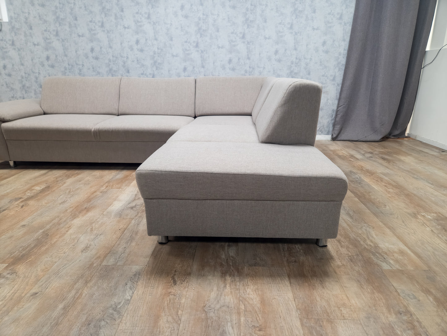 Prachtig Taupe Kleur Hoekbank