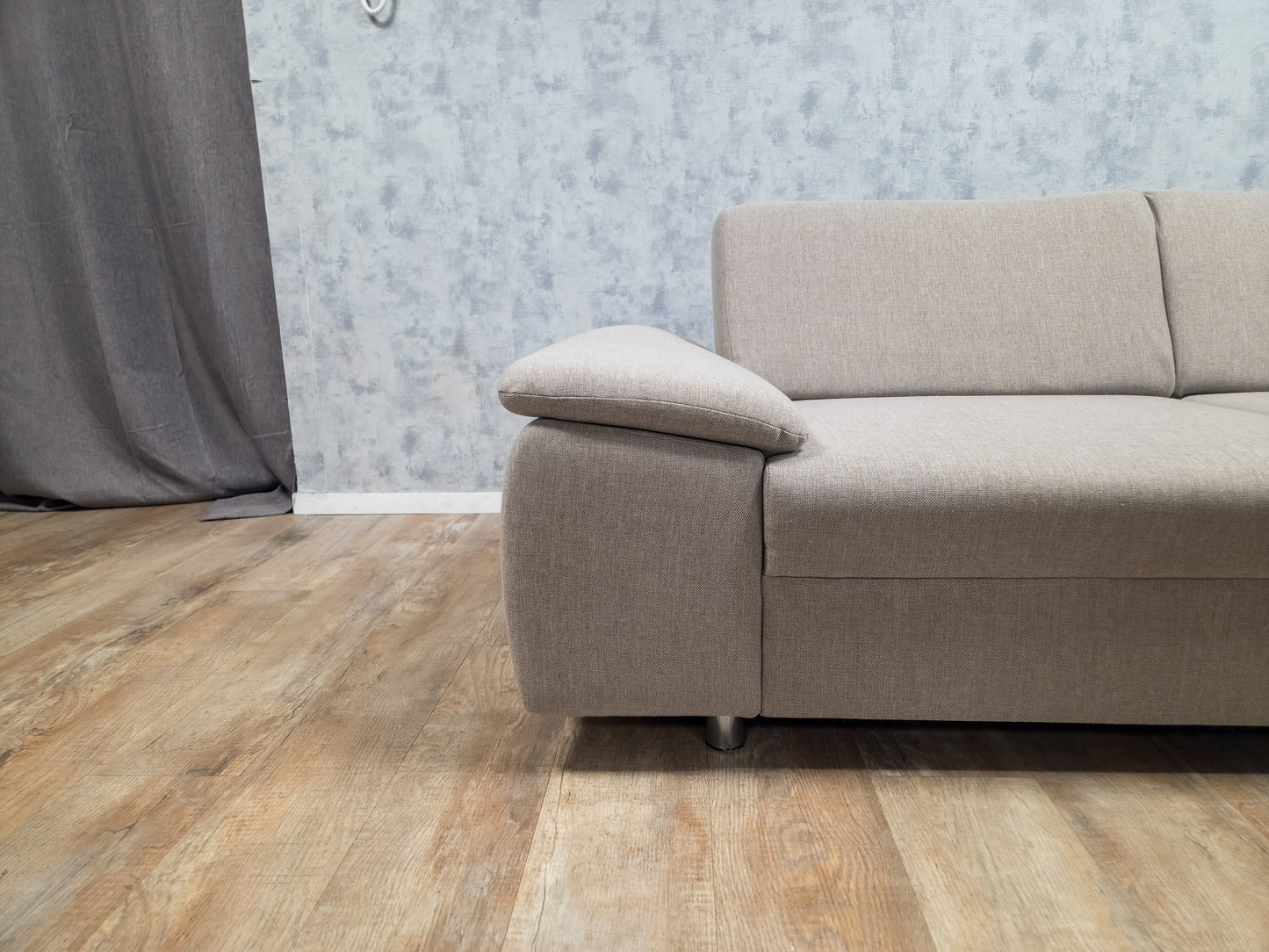 Prachtig Taupe Kleur Hoekbank