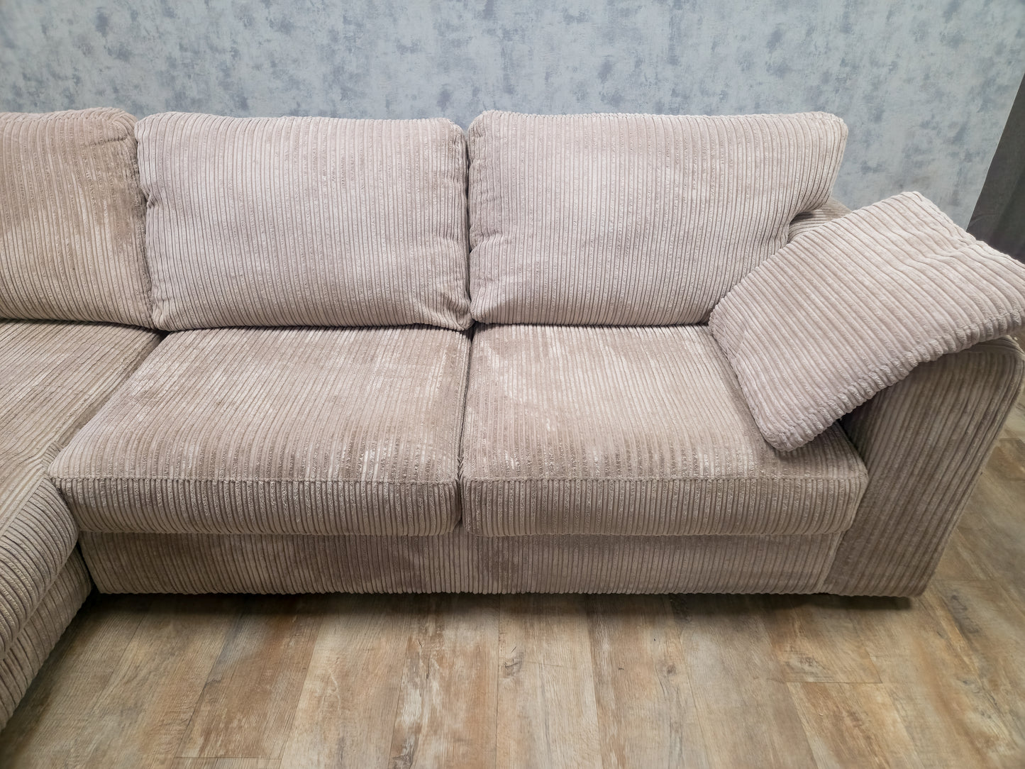 Z.G.A.N Taupe Ribstof Hoekbank