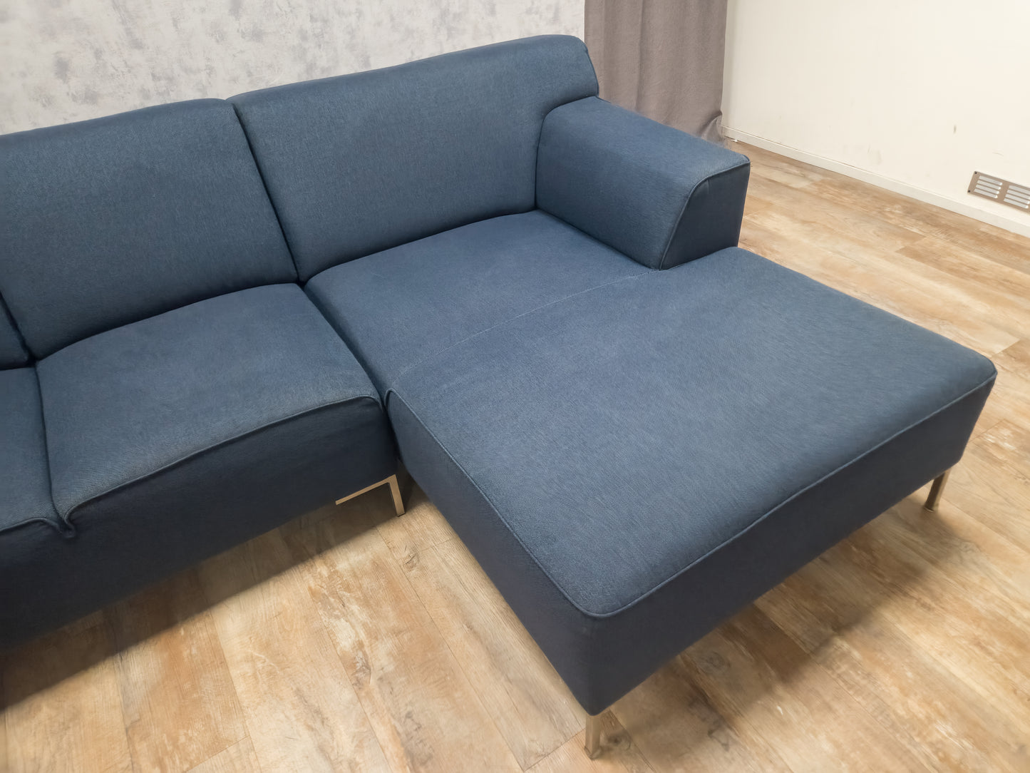 Mooi BLAUWE U Bankstel van MONTEL FRESH
