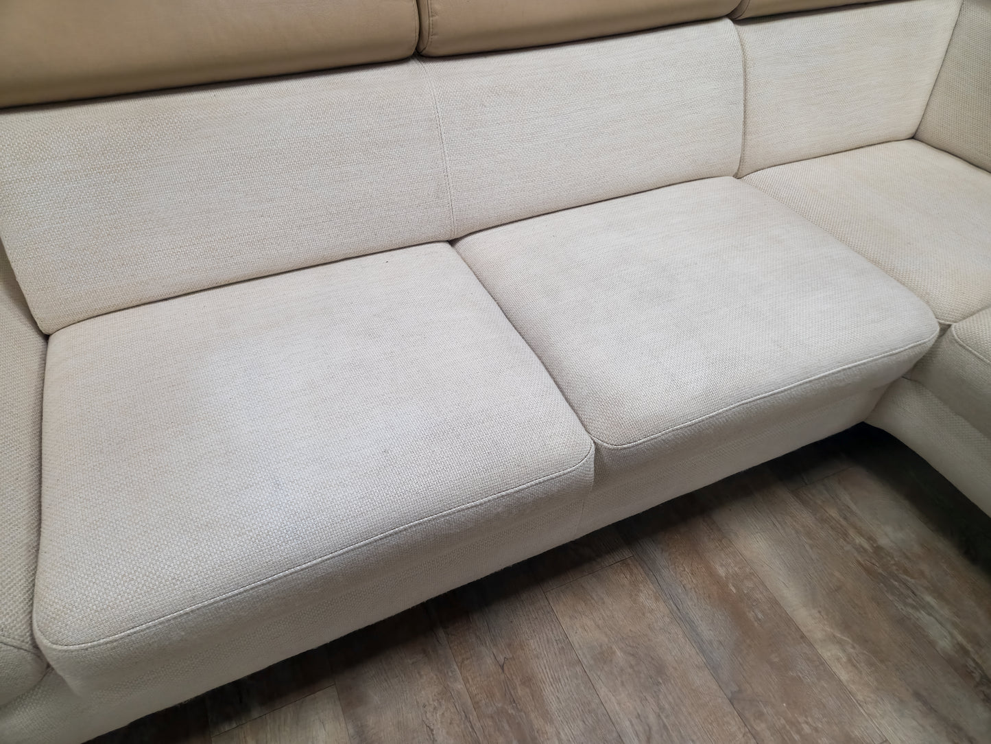 Mooi Beige MONTEL HOEKBANK