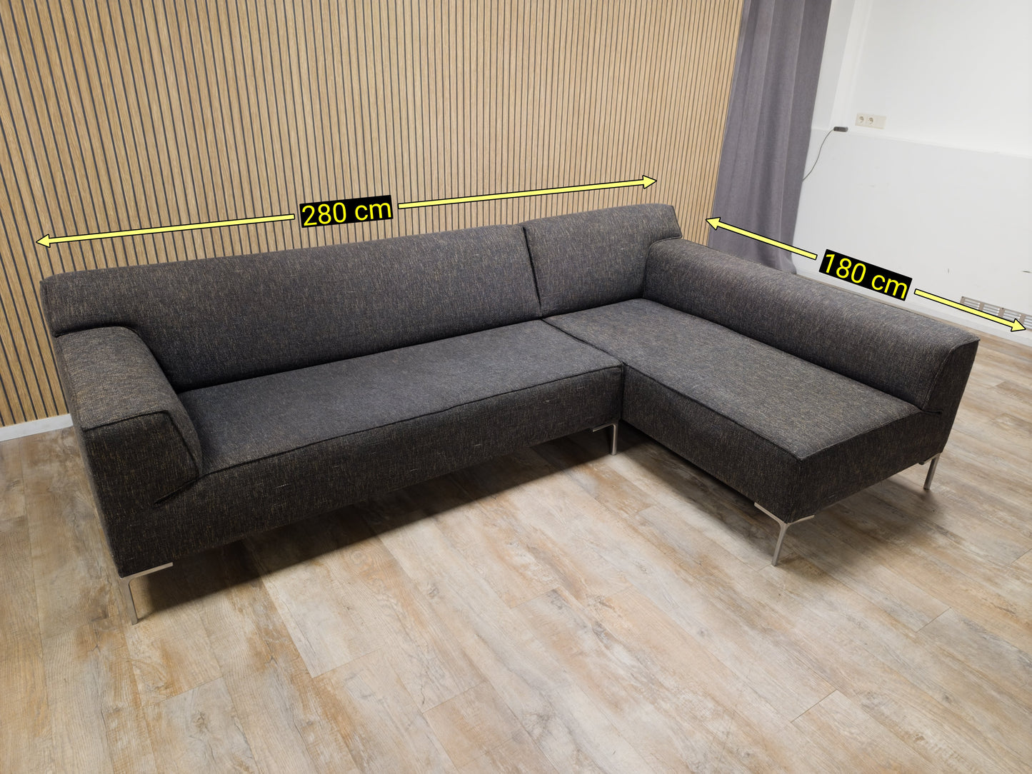 Zeer Mooie BRUIN ANTRACIET Hoekbank van DESIGN ON STOCK BLOQ
