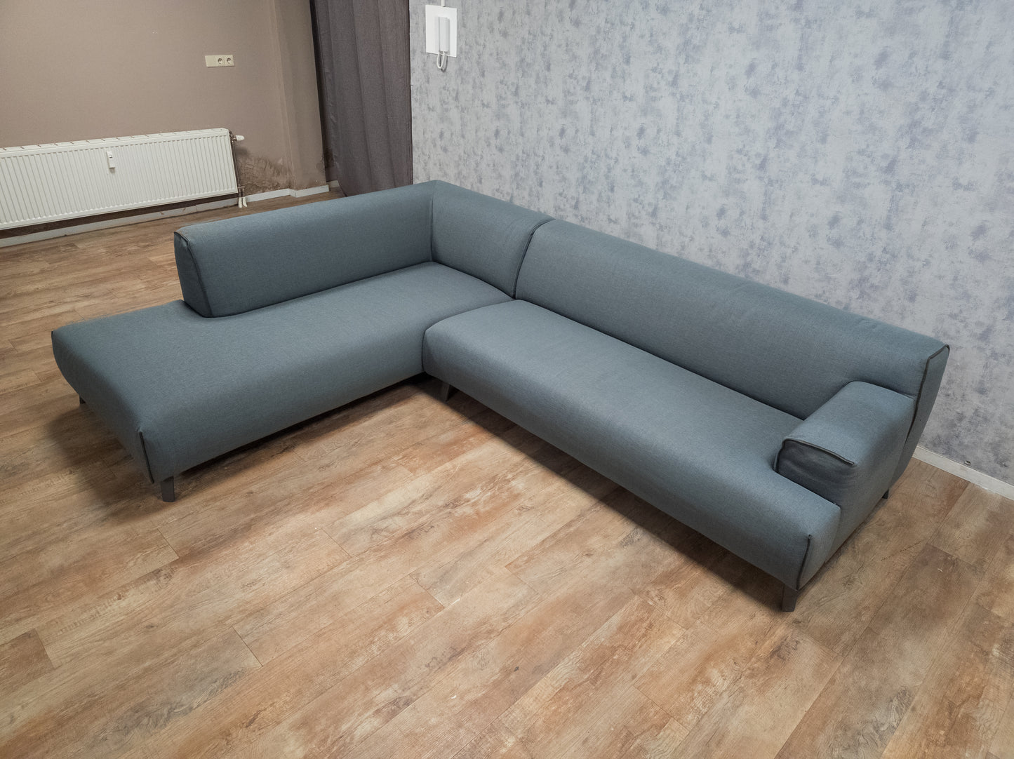 LEOLUX OSCAR Designer Hoekbank - BanxteL - 2dehandse Bankstellen
