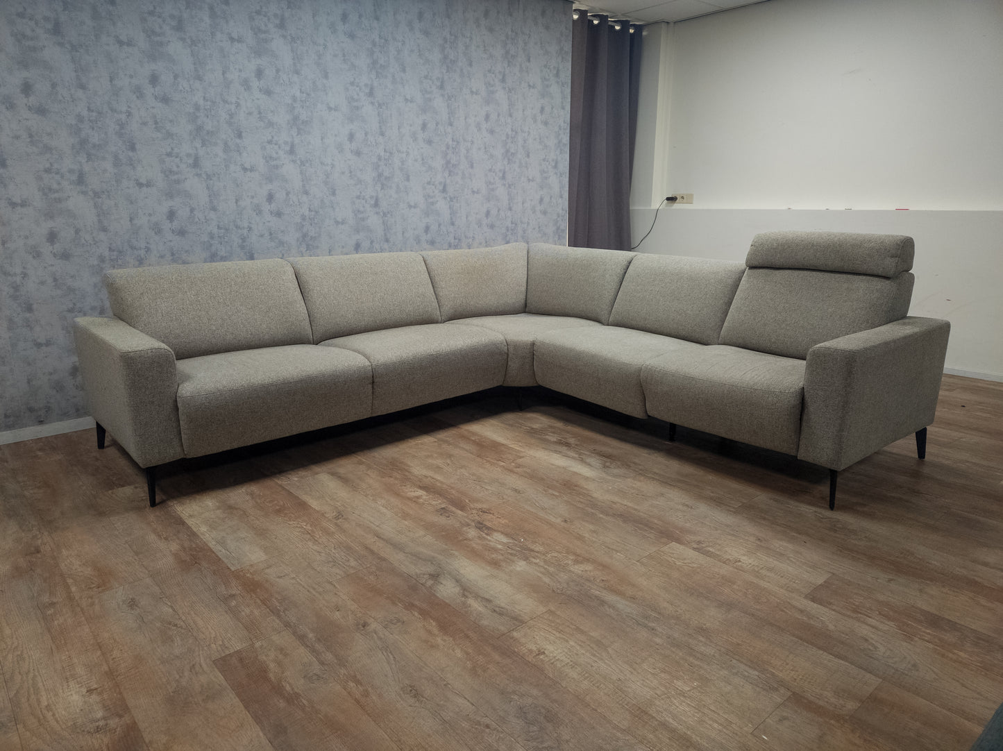 Mooi Beige Grijs Hoekbank van PRONTO