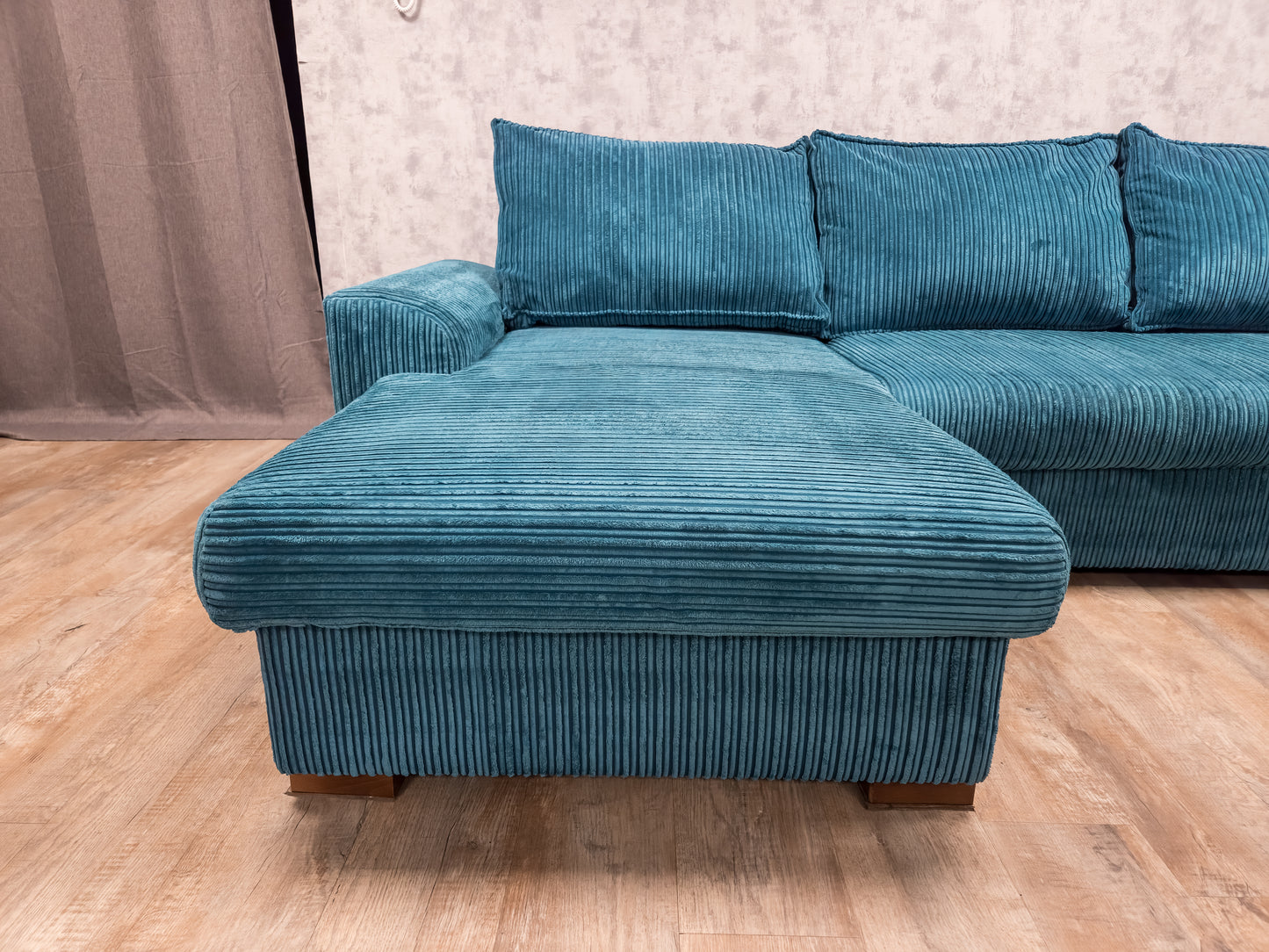 ZEER MOOI BLAUWE AQUA RIBSTOF U BANKSTEL