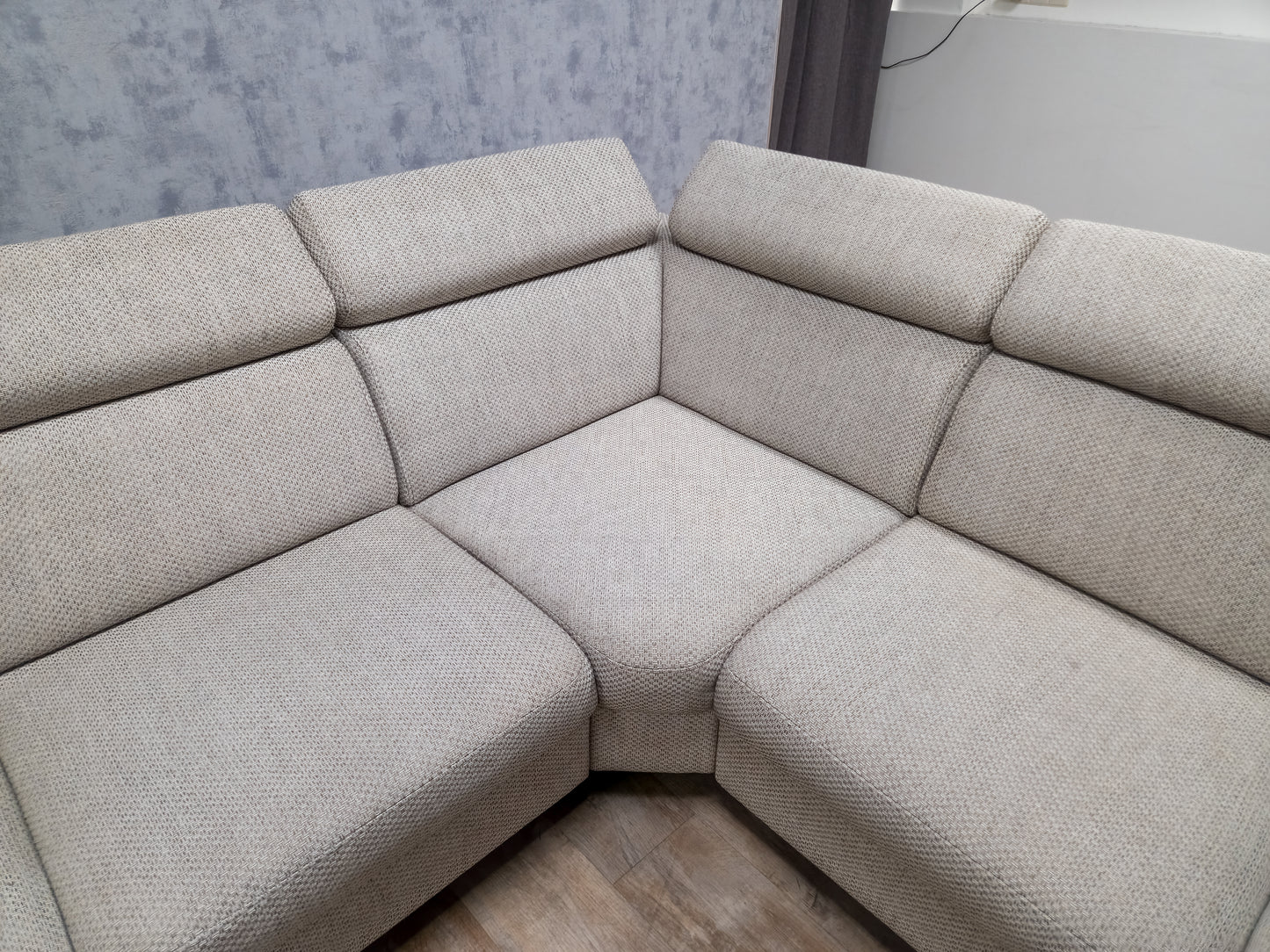 Zeer Mooie Beige Hoekbank
