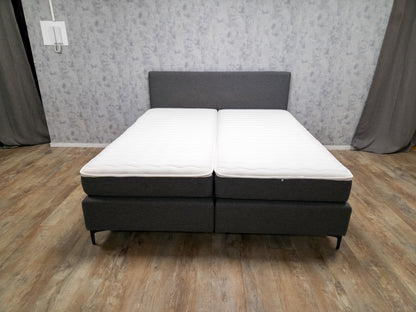 Zeer Mooi Antraciet Boxpring Bed van SWISS SENSE | 180X200