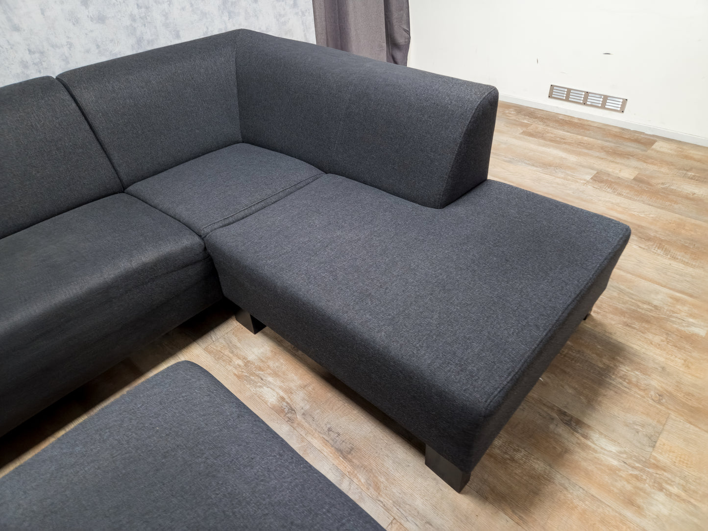 Mooi Antraciet Hoekbank met Hocker