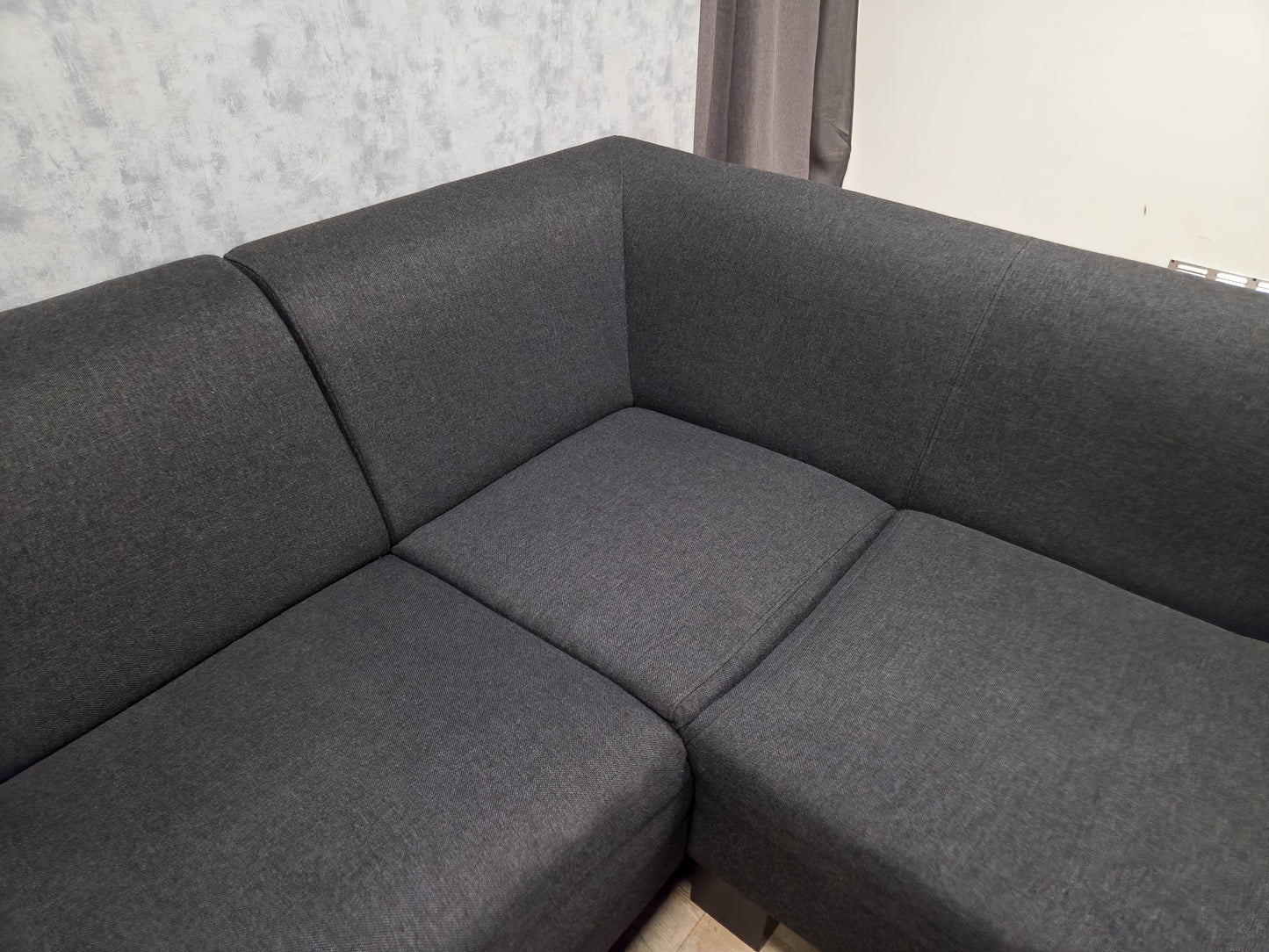 Mooi Antraciet Hoekbank met Hocker