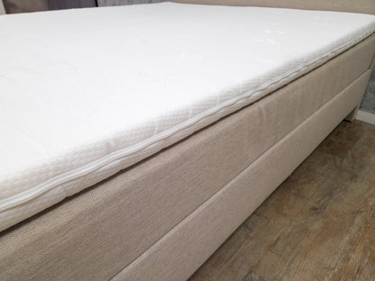 Zeer Mooi BEIGE Boxpring Bed met Topper | 160X200