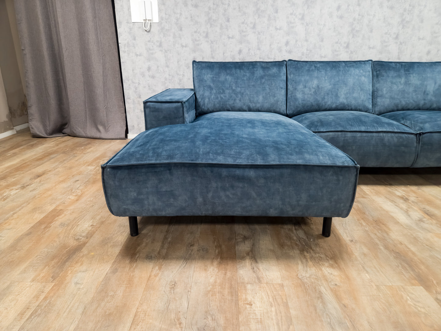 Mooi Blauwe Verlours Hoekbank