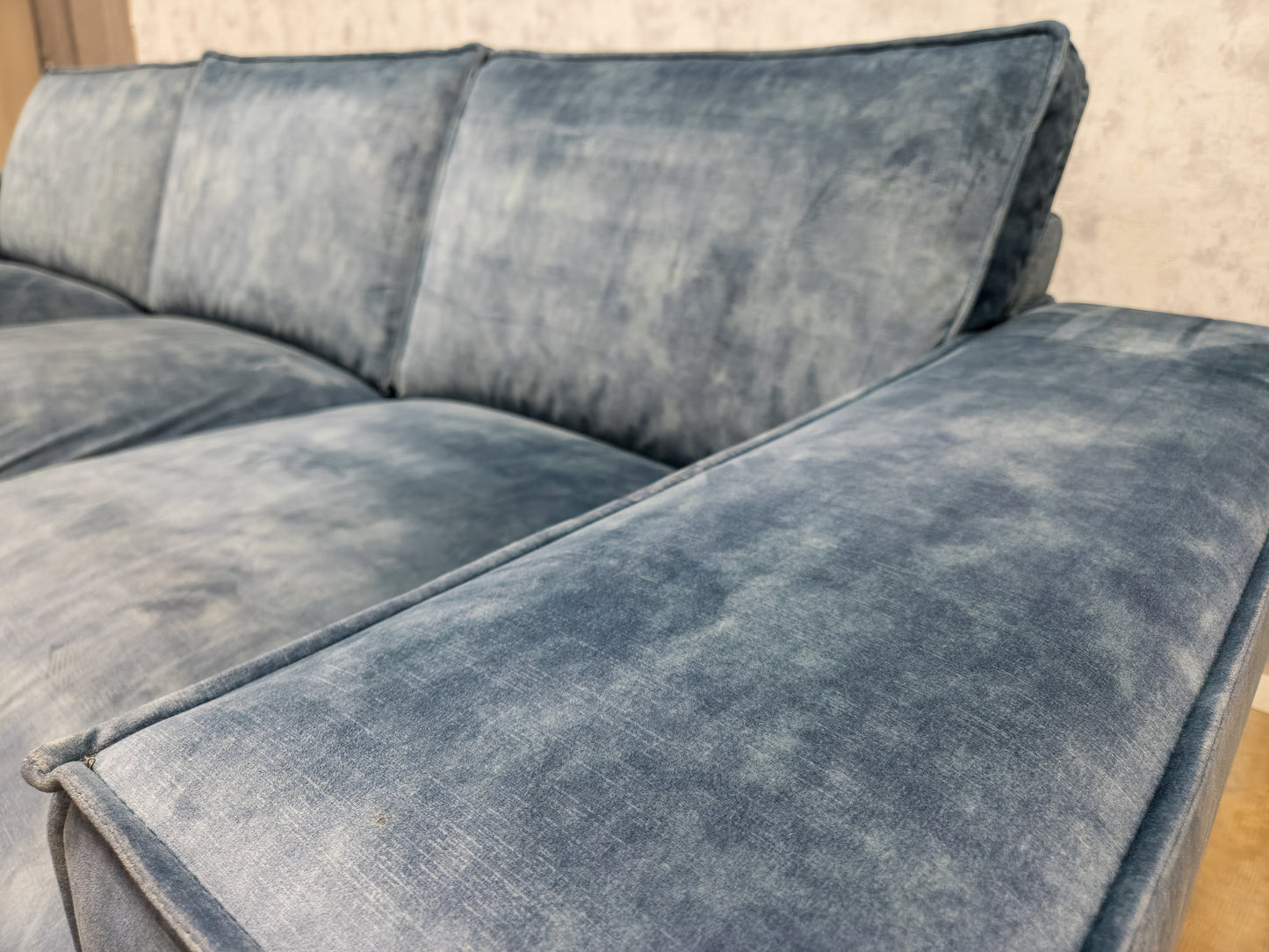 Mooi Blauwe Verlours Hoekbank