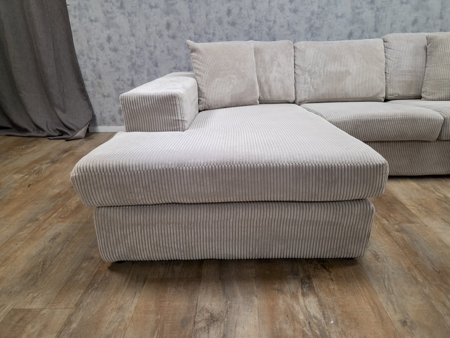 Zeer Mooi Beige Grijs Ribstof Hoekbank