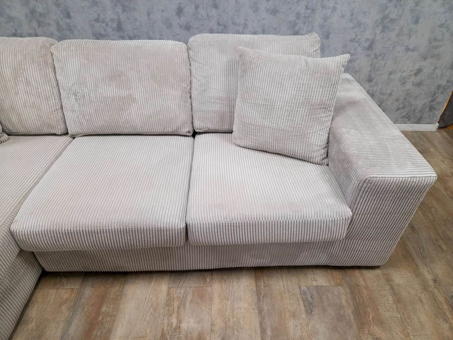 Zeer Mooi Beige Grijs Ribstof Hoekbank