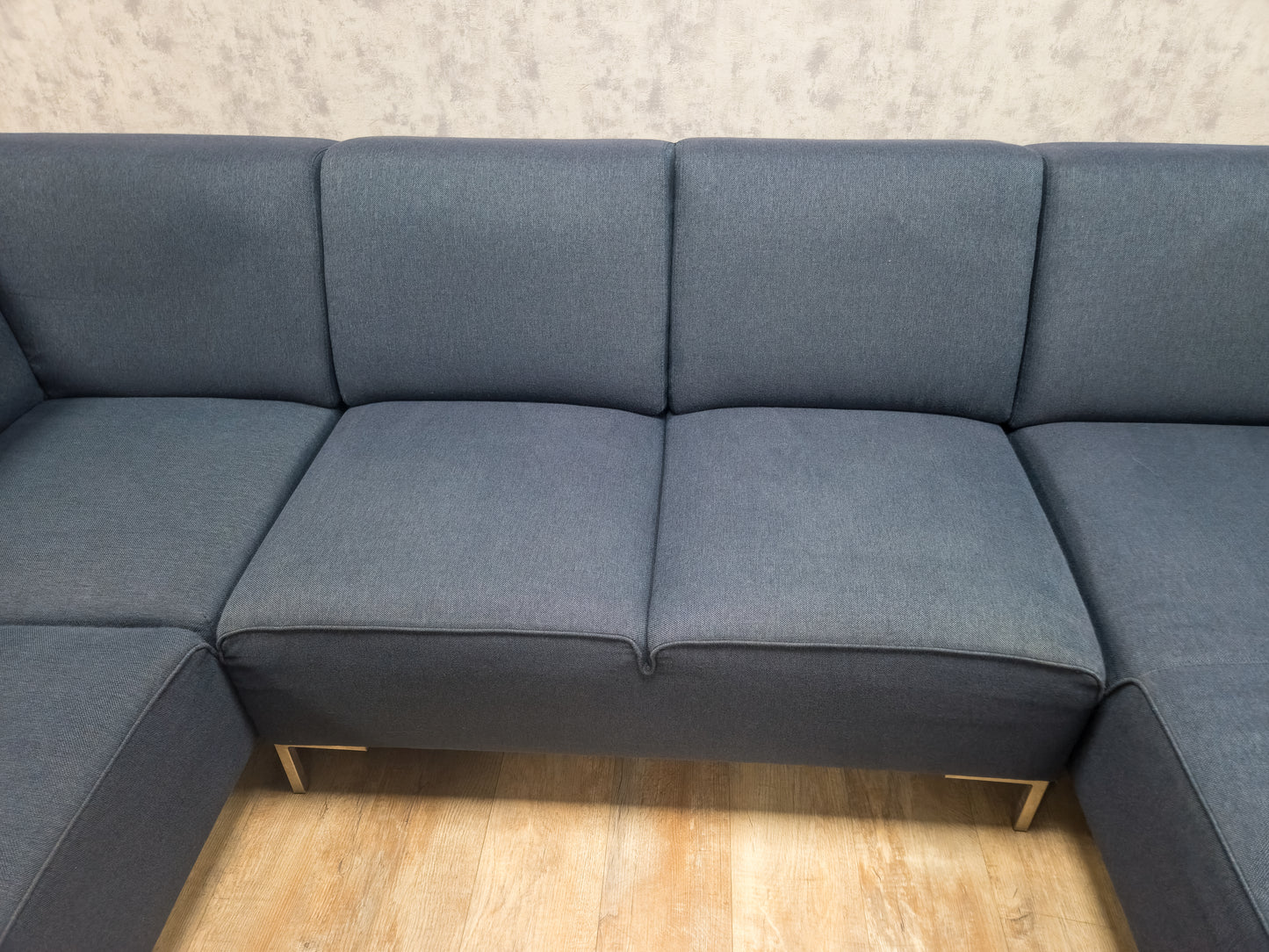 Mooi BLAUWE U Bankstel van MONTEL FRESH