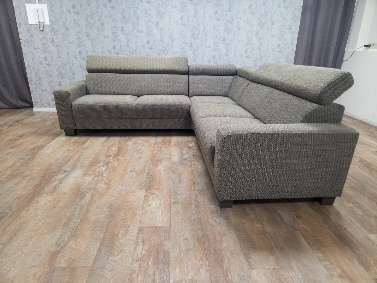 Mooi Taupe Grijs Hoekbank