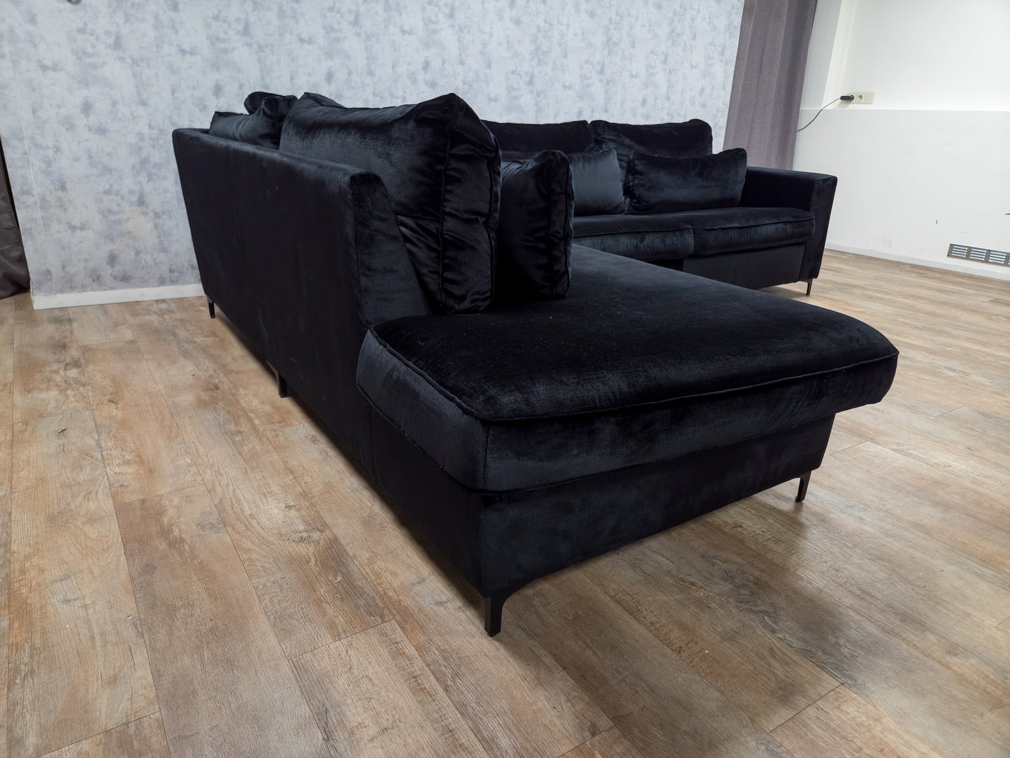Zeer Mooi Zwart Velvet Hoekbank