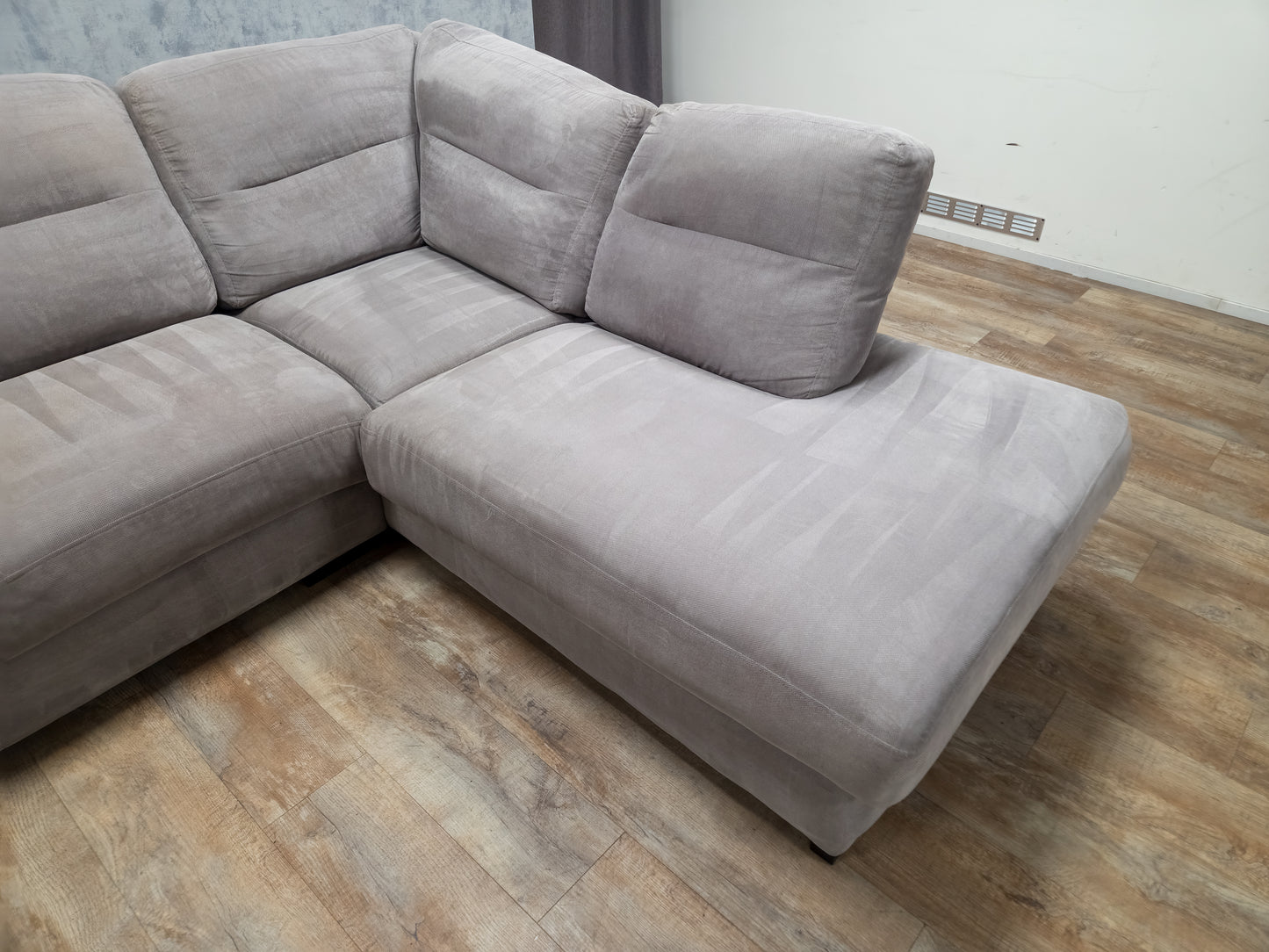 Grijze Rechterhoek Bank (2e Hands) – Luxe Comfort & Modern Design