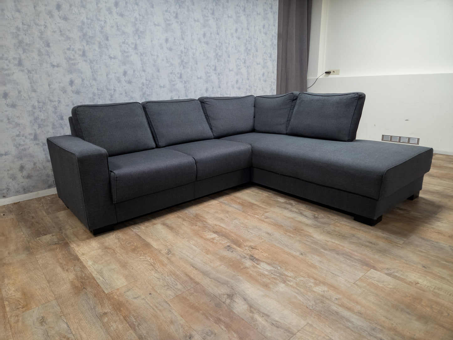 Antraciet Rechter Hoekbank van WOOD - 2e Hands