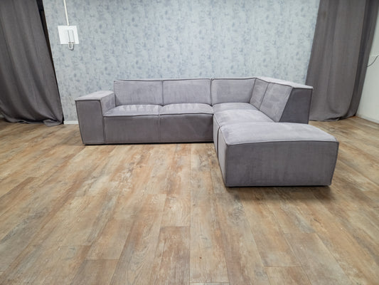 Grijze Rechterhoek Bank – 2e Hands Moderne Hoekbank voor Woonkamer