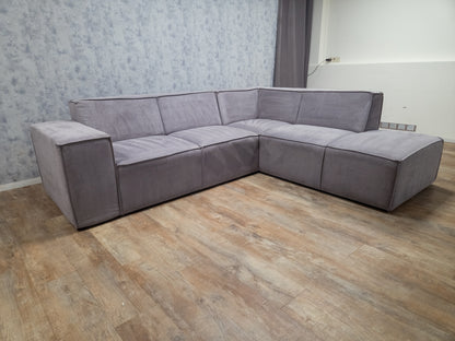Grijze Rechterhoek Bank – 2e Hands Moderne Hoekbank voor Woonkamer