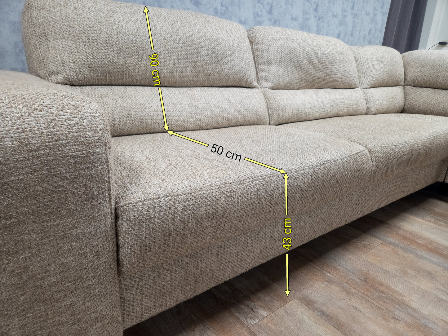 Grote Beige Hoekbank – Luxe Comfort voor de Woonkamer