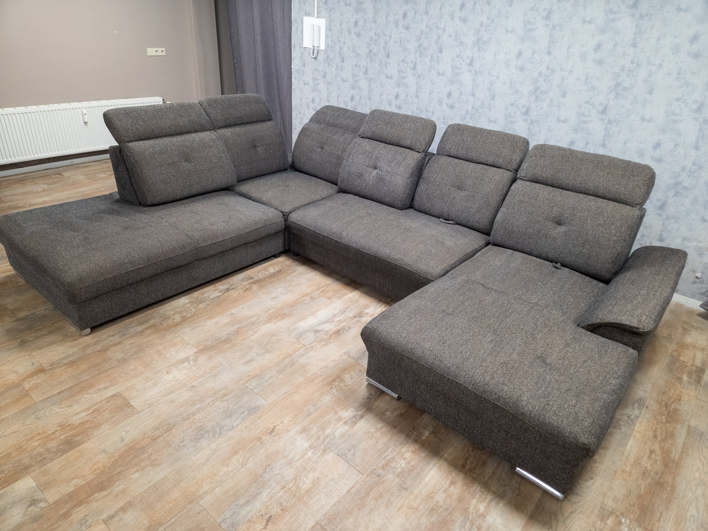 Bruin Antraciet U-Bankstel – Extra Comfort met Verstelbare Rug en Hoofdsteunen