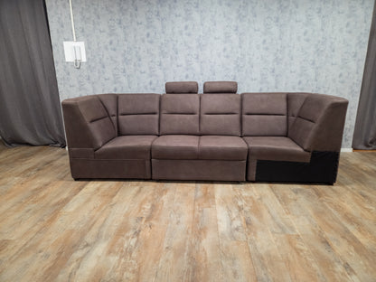 (Nieuwe) Mooie Bruine Rechte Bank - met Opberglade en Hoofdsteunen