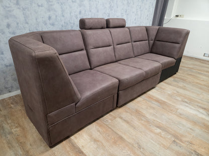 (Nieuwe) Mooie Bruine Rechte Bank - met Opberglade en Hoofdsteunen