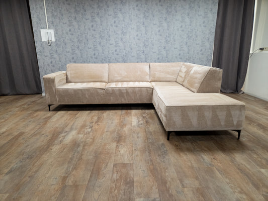 Groot Beige Hoekbank – Elegant Design met Luxe Zitcomfort