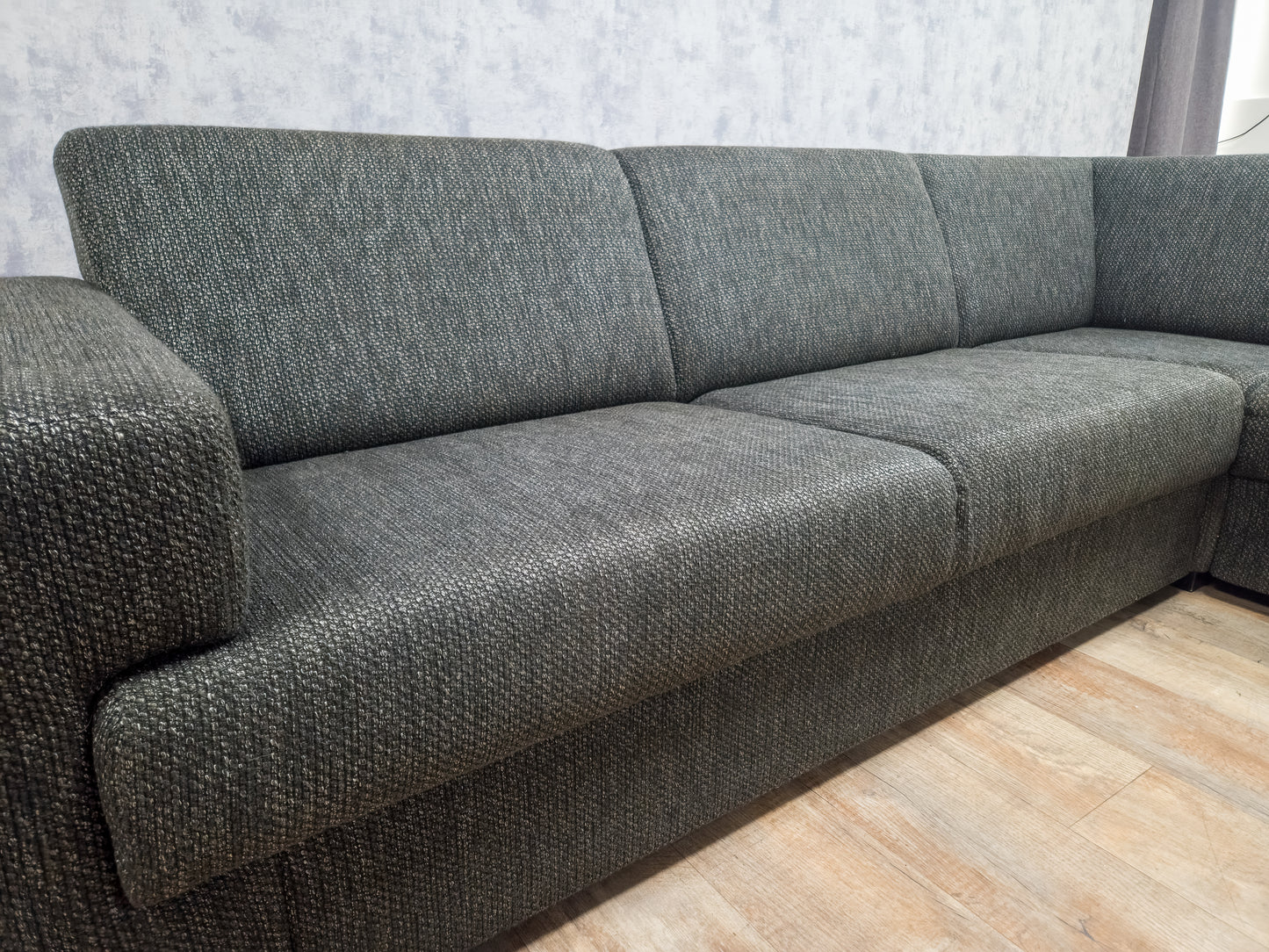 Antraciet Hoekbank – Ruim met Comfortabel Design