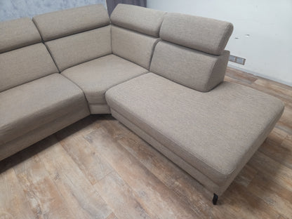 Luxe XXL Grote Beige MONTEL U-Bankstel – Design & Verstelbare Hoofdsteunen