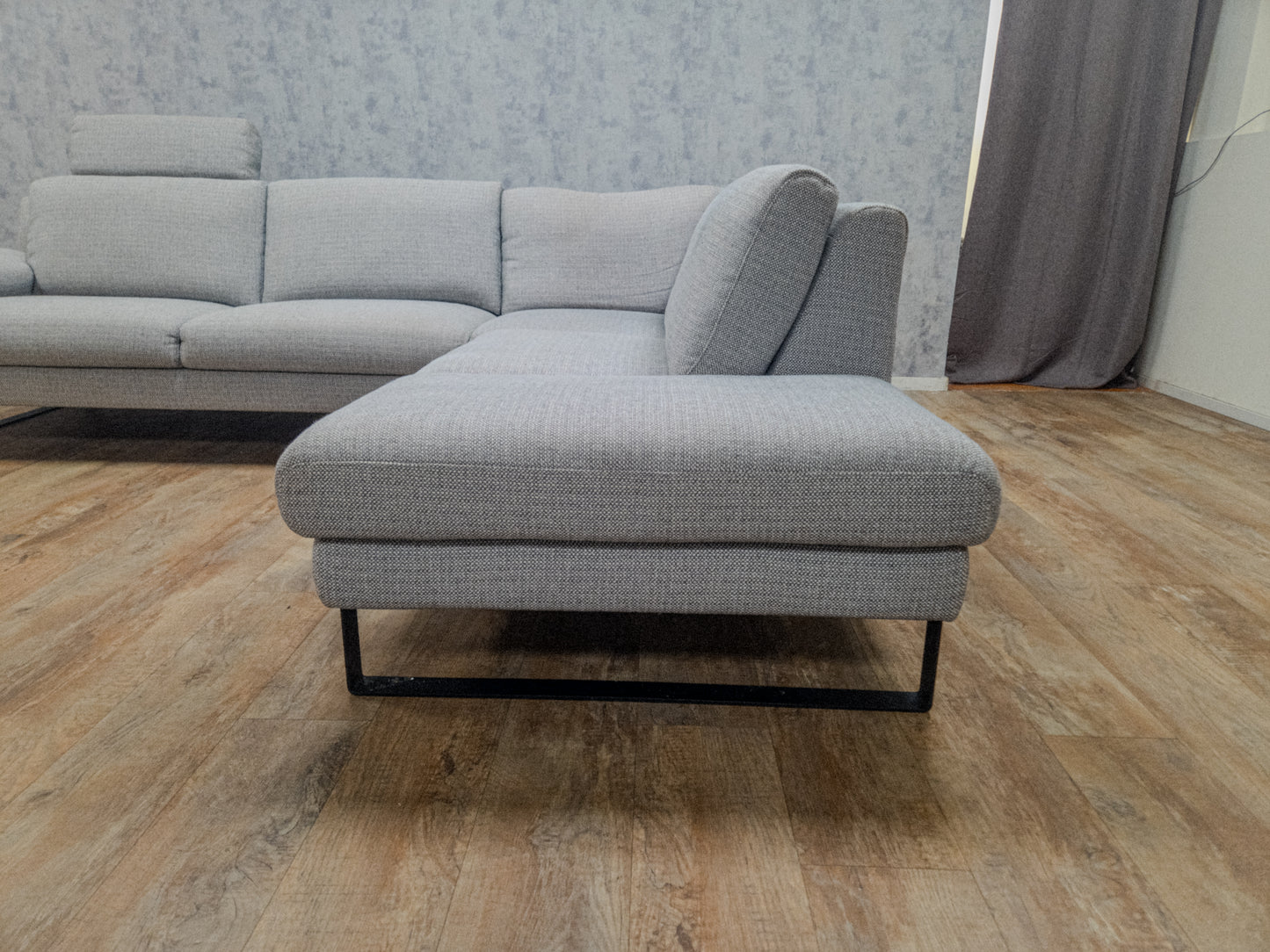 Mooi Grijs Hoekbank van MONTEL