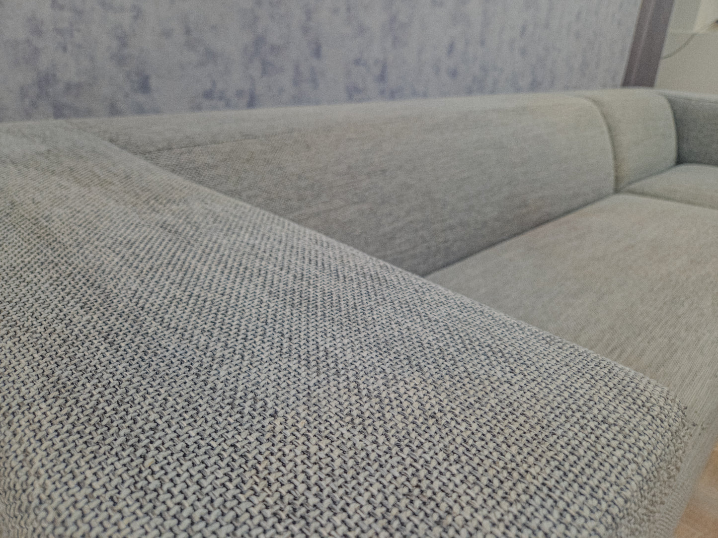 Mooi Grijs Hoekbank van KOONZO