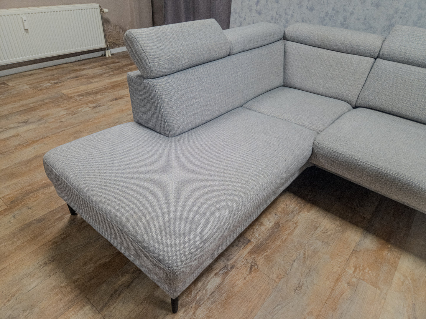 Z.G.A.N Grijs Hoekbank van MONTEL