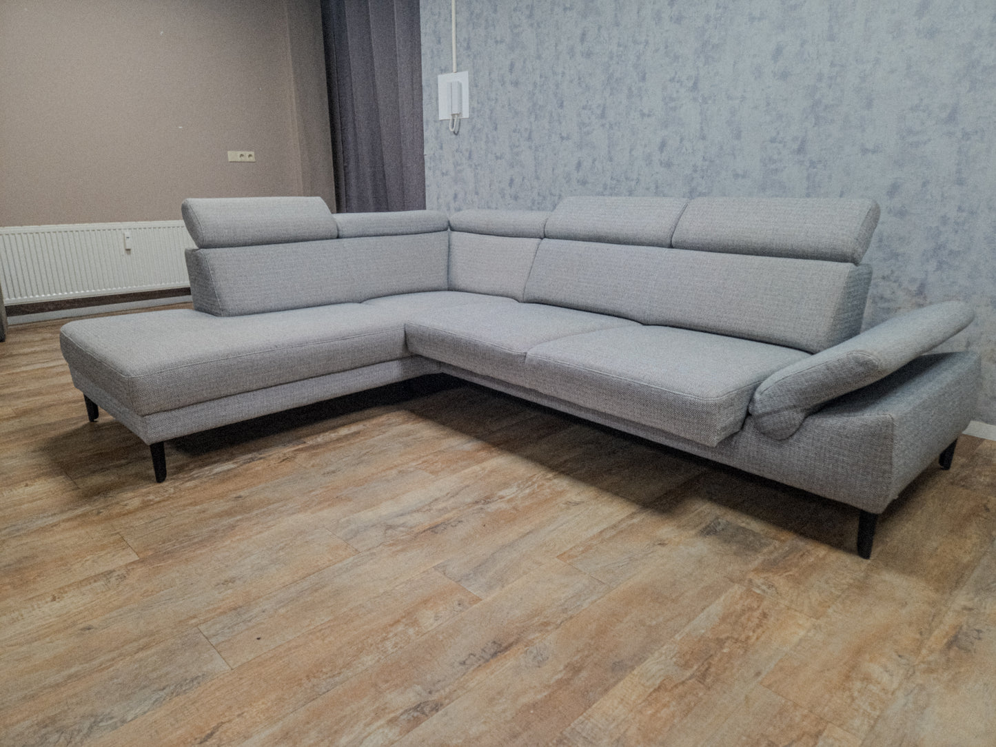 Z.G.A.N Grijs Hoekbank van MONTEL