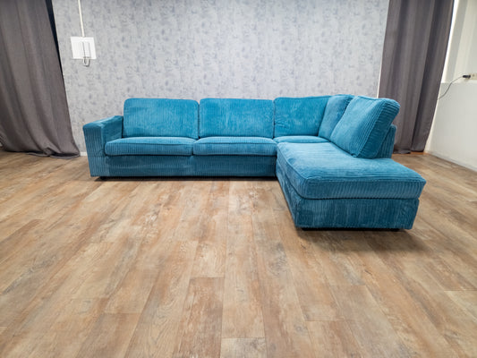 Prachtig Blauwe Ribstof Hoekbank