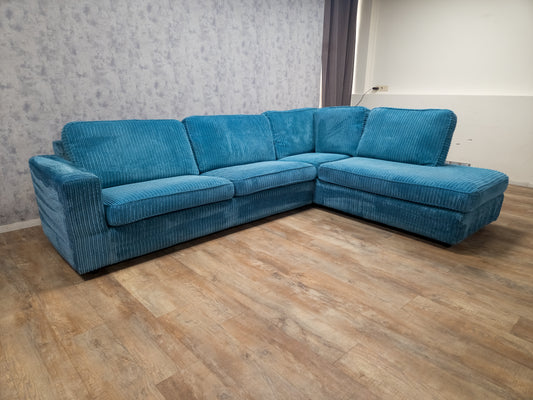 Prachtig Blauwe Ribstof Hoekbank